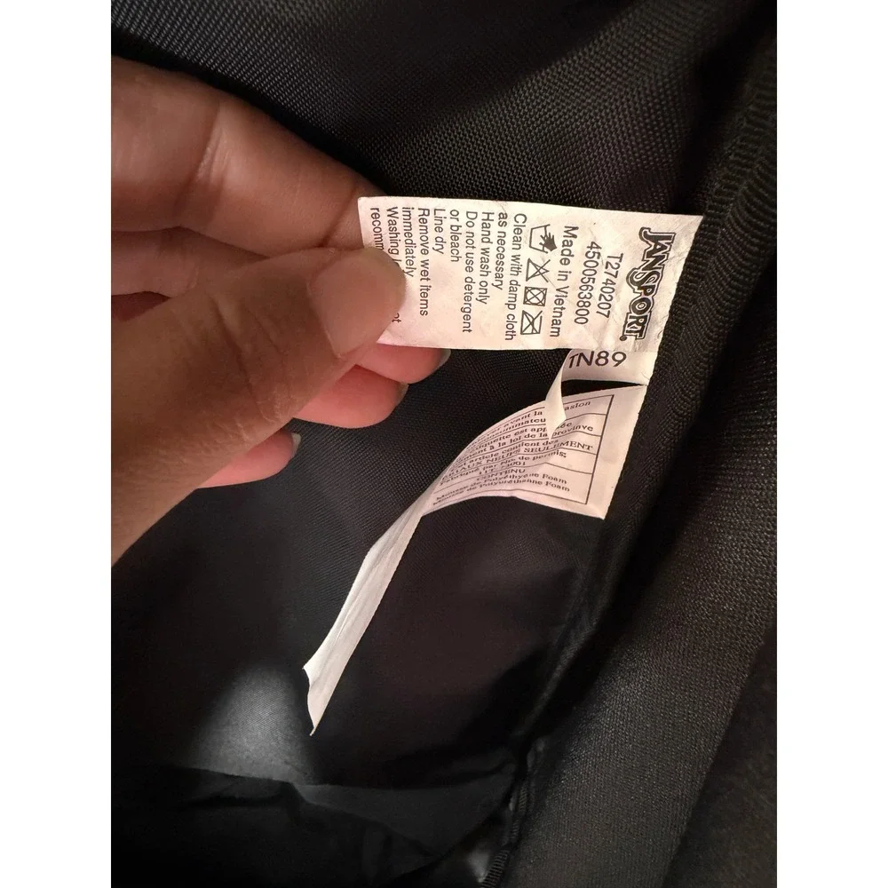 JanSport Driver 8 Rolling Backpack Black Retractable Handle Travel School Bag